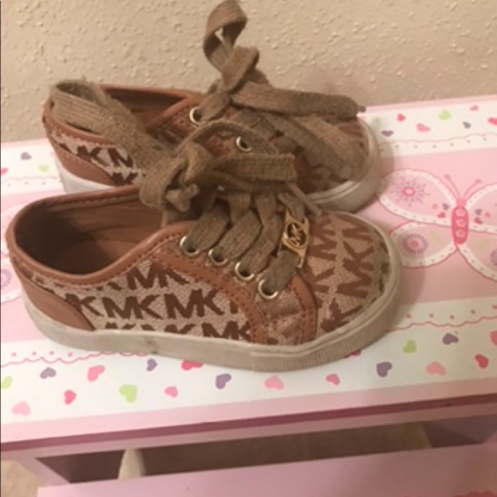 Michael Kors Toddler Shoes size 6